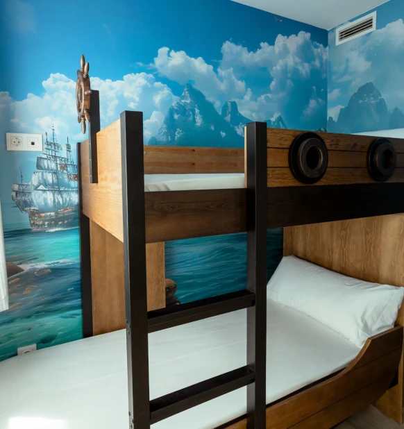 Pirates Panoramic Experience Lodge